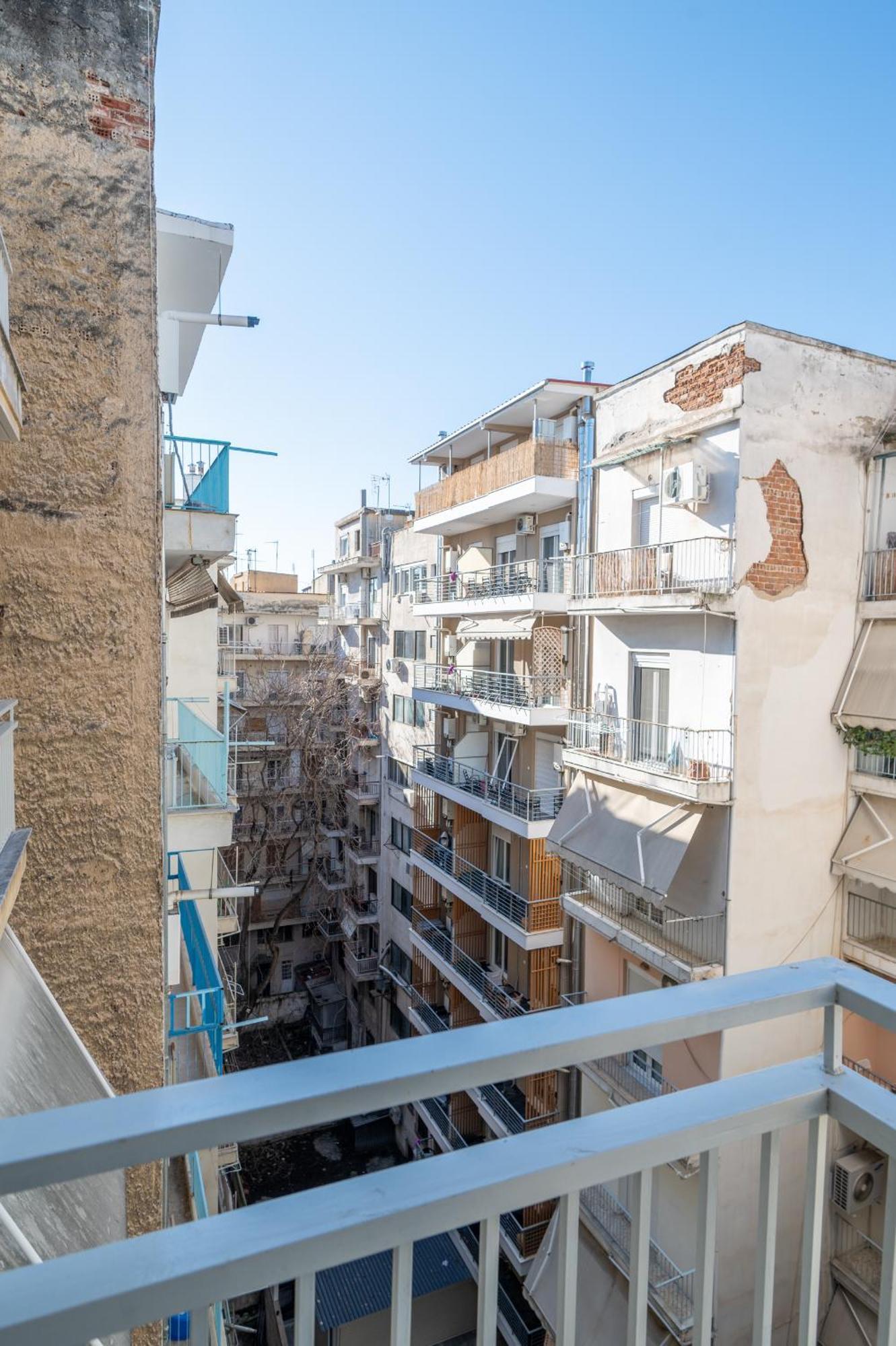 Coloured Nests Apartment Thessaloníki Ngoại thất bức ảnh