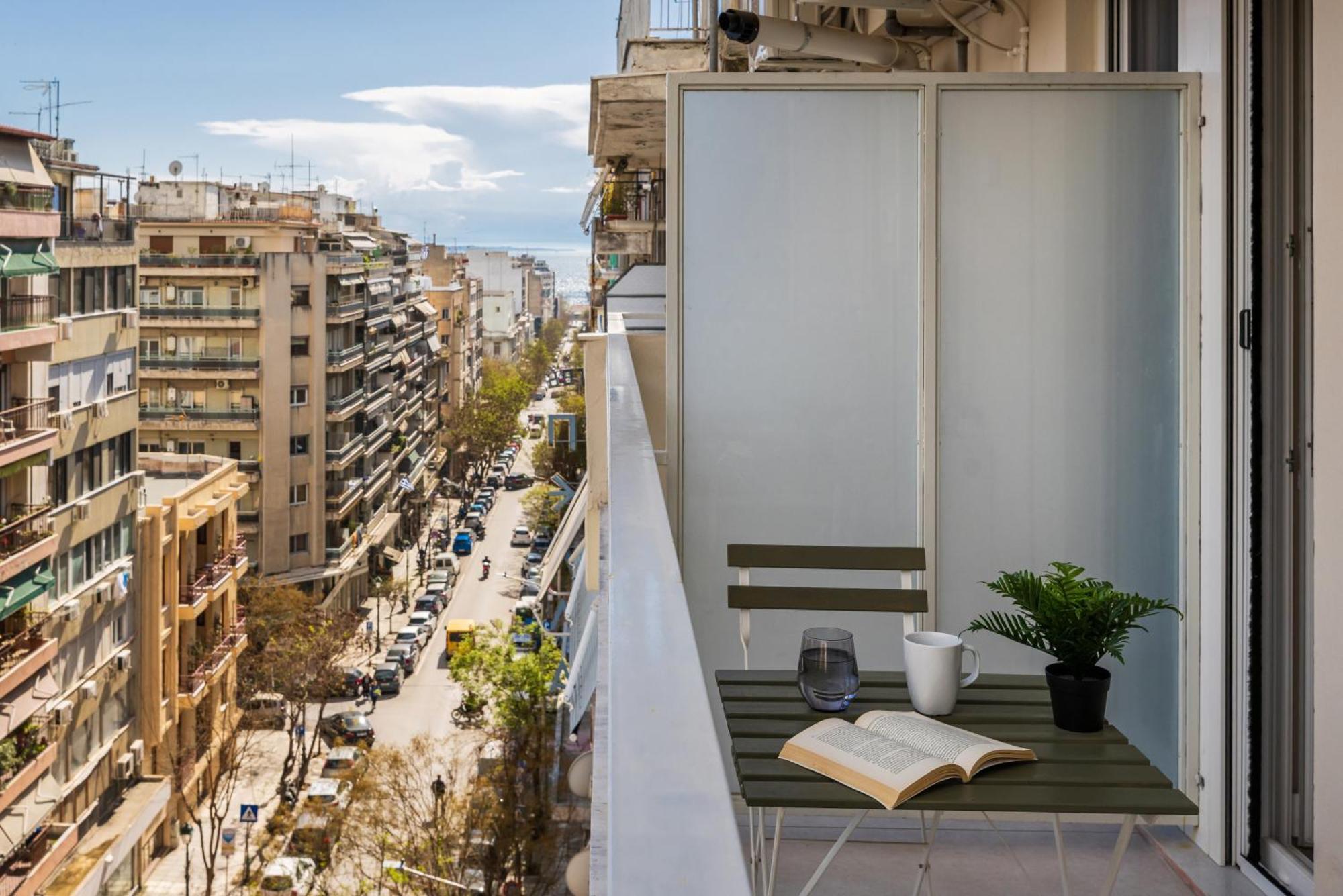 Coloured Nests Apartment Thessaloníki Ngoại thất bức ảnh
